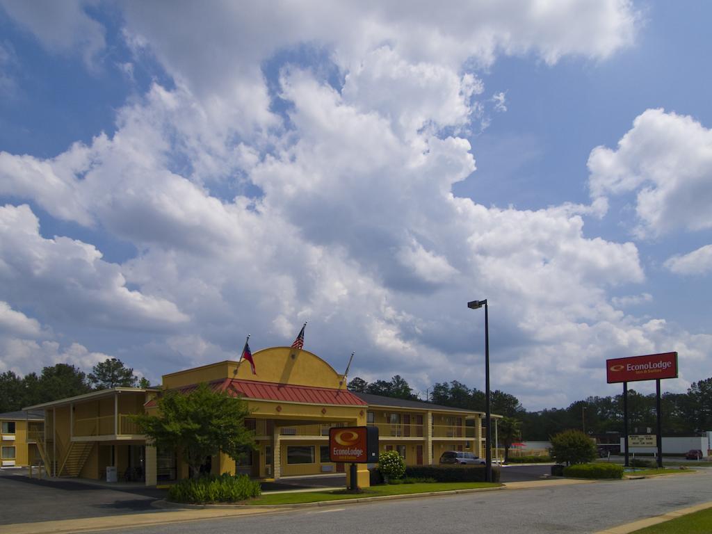 Econo Lodge Inn & Suites At Fort Moore Columbus Zewnętrze zdjęcie