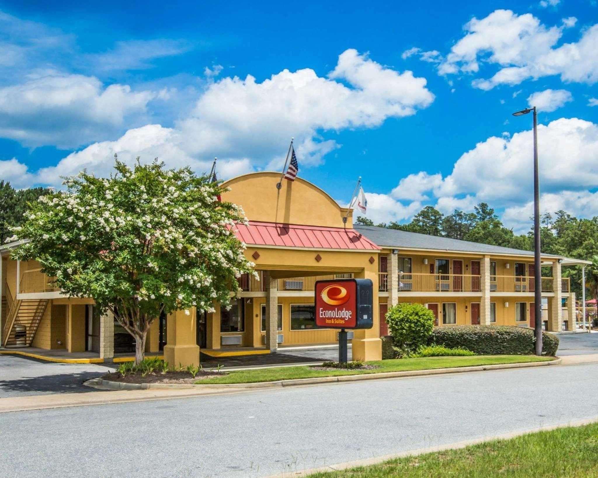 Econo Lodge Inn & Suites At Fort Moore Columbus Zewnętrze zdjęcie