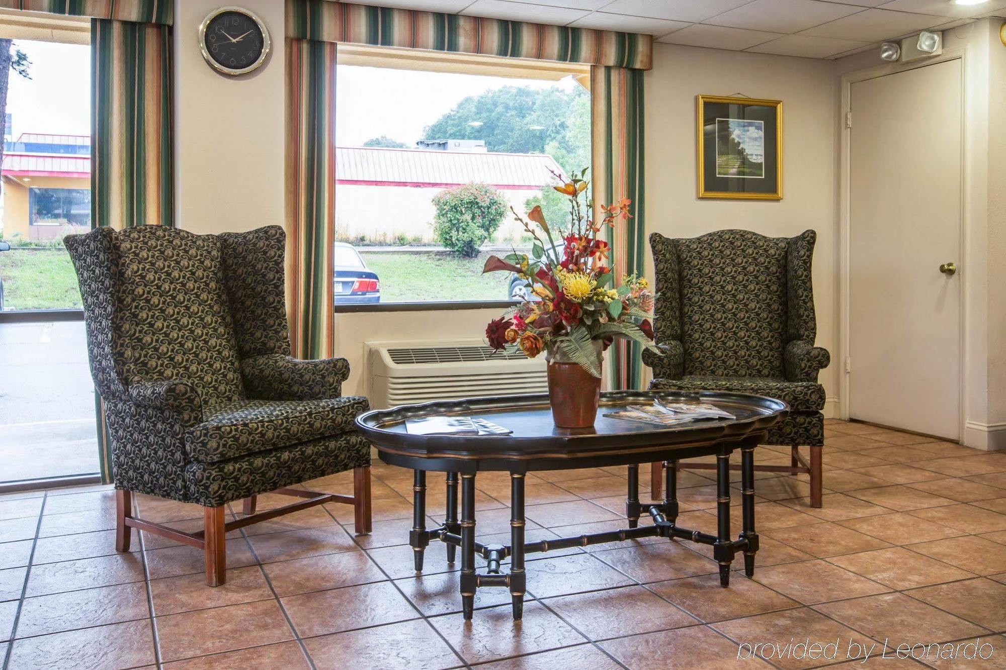 Econo Lodge Inn & Suites At Fort Moore Columbus Zewnętrze zdjęcie